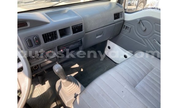 Imported Mitsubishi L300 White Makiinaa iti Import - Dubai keessatti Central Kenya keessatti Imported Mitsubishi L300 White Makiinaa iti Import - Dubai keessatti Central Kenya keessatti