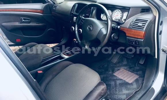 Buy Used Nissan Bluebird Silver Car in Nairobi in Nairobi Buy Used Nissan Bluebird Silver Car in Nairobi in Nairobi