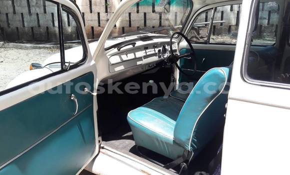 Buy Used Volkswagen Beetle White Car in Nairobi in Nairobi Buy Used Volkswagen Beetle White Car in Nairobi in Nairobi