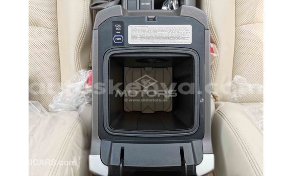 Buy Import Toyota Prado Black Car in Import - Dubai in Central Kenya Buy Import Toyota Prado Black Car in Import - Dubai in Central Kenya