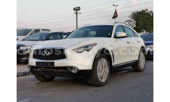 Nunua Imported Infiniti Q Nyeusi Gari ndani ya Import - Dubai nchini Kati Kenya Nunua Imported Infiniti Q Nyeusi Gari ndani ya Import - Dubai nchini Kati Kenya