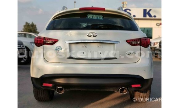 Nunua Imported Infiniti Q Nyeusi Gari ndani ya Import - Dubai nchini Kati Kenya Nunua Imported Infiniti Q Nyeusi Gari ndani ya Import - Dubai nchini Kati Kenya
