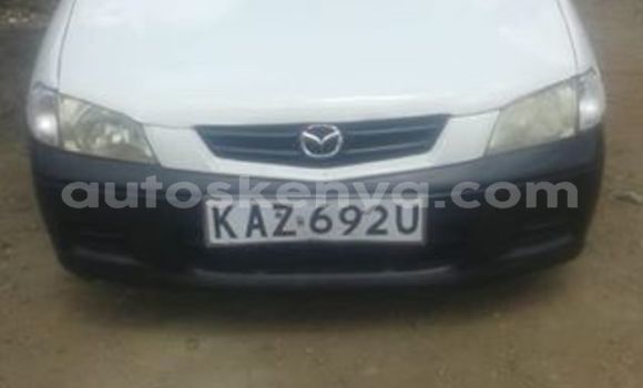 Oofamaa Mazda Mazda 2 White Makiinaa iti Kiserian keessatti Nairobi keessatti