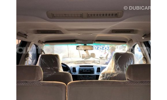 Nunua Imported Toyota Fortuner Nyeusi Gari ndani ya Import - Dubai nchini Kati Kenya Nunua Imported Toyota Fortuner Nyeusi Gari ndani ya Import - Dubai nchini Kati Kenya