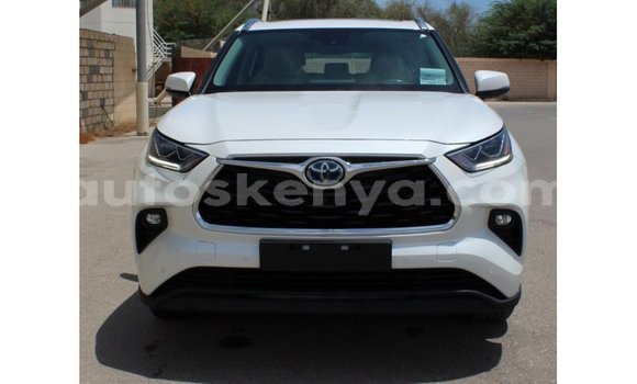 Imported Toyota Highlander White Makiinaa iti Import - Dubai keessatti Central Kenya keessatti Imported Toyota Highlander White Makiinaa iti Import - Dubai keessatti Central Kenya keessatti