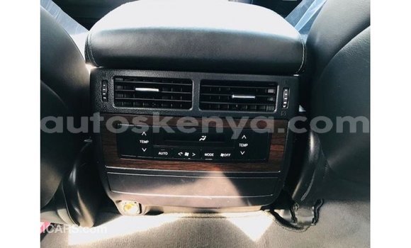 Buy Import Toyota Land Cruiser White Car in Import - Dubai in Central Kenya Buy Import Toyota Land Cruiser White Car in Import - Dubai in Central Kenya