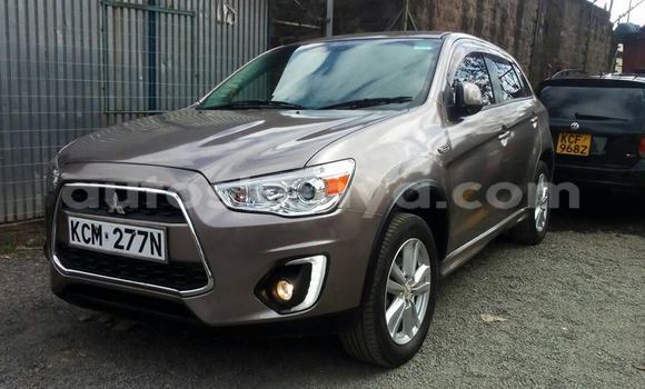 Oofamaa Mitsubishi RVR Beige Makiinaa iti Nairobi keessatti Nairobi keessatti