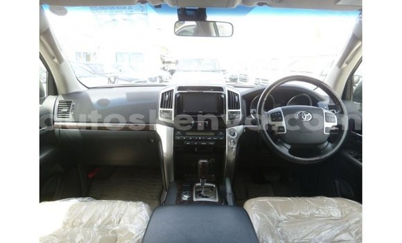 Buy Import Toyota Land Cruiser Other Car in Import - Dubai in Central Kenya Buy Import Toyota Land Cruiser Other Car in Import - Dubai in Central Kenya