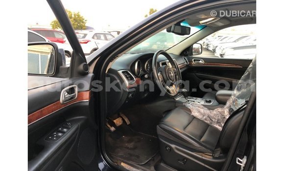 Buy Import Jeep Grand Cherokee Black Car in Import - Dubai in Central Kenya Buy Import Jeep Grand Cherokee Black Car in Import - Dubai in Central Kenya