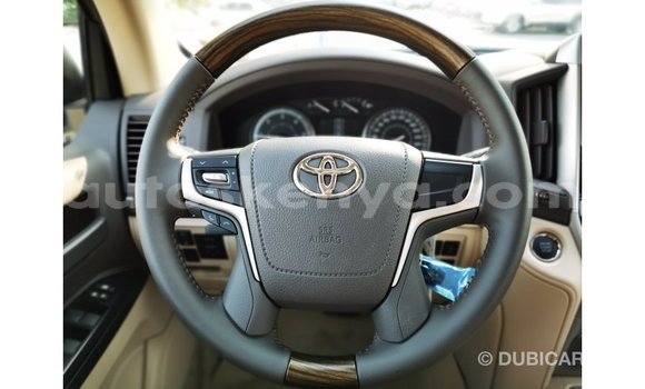 Nunua Imported Toyota Land Cruiser Nyingine Gari ndani ya Import - Dubai nchini Kati Kenya Nunua Imported Toyota Land Cruiser Nyingine Gari ndani ya Import - Dubai nchini Kati Kenya