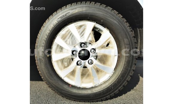 Nunua Imported Toyota Land Cruiser Nyingine Gari ndani ya Import - Dubai nchini Kati Kenya Nunua Imported Toyota Land Cruiser Nyingine Gari ndani ya Import - Dubai nchini Kati Kenya
