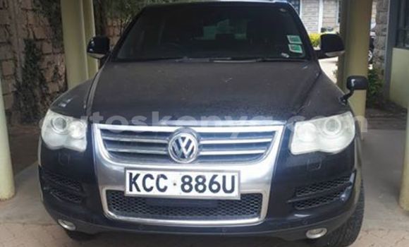Oofamaa Volkswagen Touareg Blue Makiinaa iti Nairobi keessatti Nairobi keessatti
