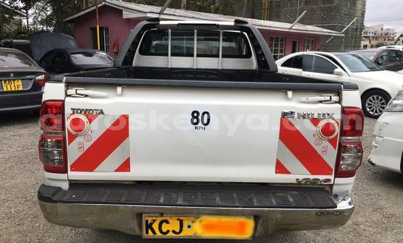 Buy Used Toyota Hilux White Car in Nairobi in Nairobi Buy Used Toyota Hilux White Car in Nairobi in Nairobi