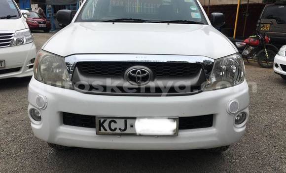 Buy Used Toyota Hilux White Car in Nairobi in Nairobi Buy Used Toyota Hilux White Car in Nairobi in Nairobi