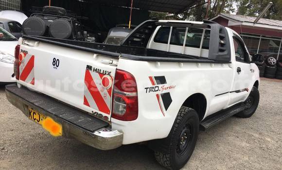 Buy Used Toyota Hilux White Car in Nairobi in Nairobi Buy Used Toyota Hilux White Car in Nairobi in Nairobi