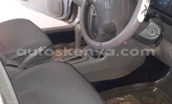 Oofamaa Toyota Corolla Silver Makiinaa iti Meru keessatti East Kenya keessatti Oofamaa Toyota Corolla Silver Makiinaa iti Meru keessatti East Kenya keessatti