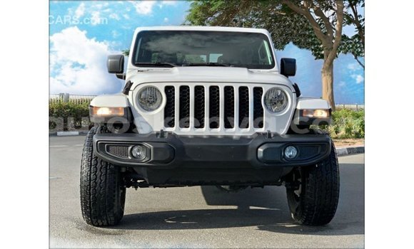 Buy Import Jeep Compass White Car in Import - Dubai in Central Kenya Buy Import Jeep Compass White Car in Import - Dubai in Central Kenya