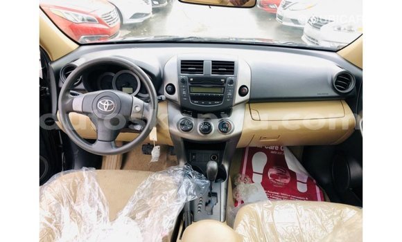 Imported Toyota Ade Black Netiree iti Import - Dubai keessatti Central Kenya keessatti Imported Toyota Ade Black Netiree iti Import - Dubai keessatti Central Kenya keessatti