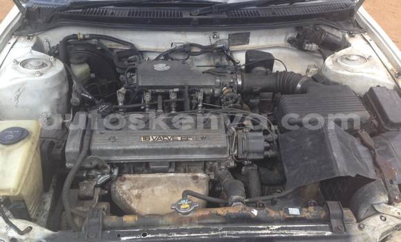 Oofamaa Toyota Camry White Makiinaa iti Nairobi keessatti Nairobi keessatti Oofamaa Toyota Camry White Makiinaa iti Nairobi keessatti Nairobi keessatti