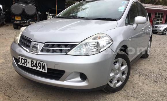 Oofamaa Nissan tiida Silver Makiinaa iti Nairobi keessatti Nairobi keessatti Oofamaa Nissan tiida Silver Makiinaa iti Nairobi keessatti Nairobi keessatti