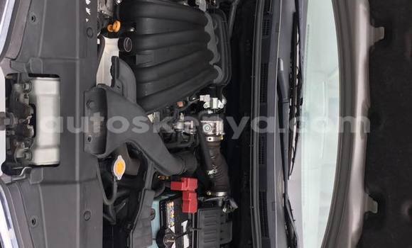 Oofamaa Nissan tiida Silver Makiinaa iti Nairobi keessatti Nairobi keessatti Oofamaa Nissan tiida Silver Makiinaa iti Nairobi keessatti Nairobi keessatti