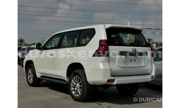 Nunua Imported Toyota Prado Nyeupe Gari ndani ya Import - Dubai nchini Kati Kenya Nunua Imported Toyota Prado Nyeupe Gari ndani ya Import - Dubai nchini Kati Kenya