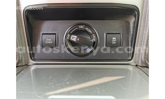 Nunua Imported Toyota Prado Nyeupe Gari ndani ya Import - Dubai nchini Kati Kenya Nunua Imported Toyota Prado Nyeupe Gari ndani ya Import - Dubai nchini Kati Kenya