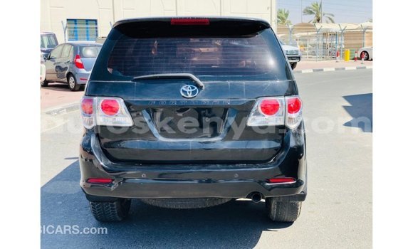 Nunua Imported Toyota Fortuner Nyeusi Gari ndani ya Import - Dubai nchini Kati Kenya Nunua Imported Toyota Fortuner Nyeusi Gari ndani ya Import - Dubai nchini Kati Kenya