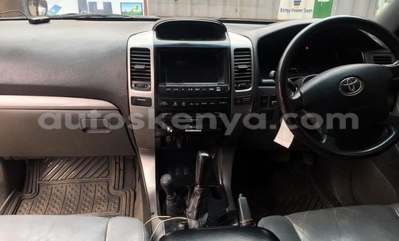 Oofamaa Toyota Land Cruiser Prado Other Makiinaa iti Nairobi keessatti Nairobi keessatti Oofamaa Toyota Land Cruiser Prado Other Makiinaa iti Nairobi keessatti Nairobi keessatti