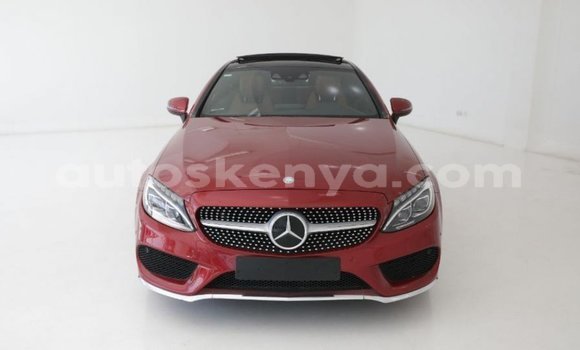 Imported Mercedes‒Benz 1117 Red Netiree iti Import - Dubai keessatti Central Kenya keessatti