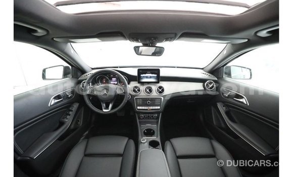 Buy Import Mercedes‒Benz 250 Black Car in Import - Dubai in Central Kenya Buy Import Mercedes‒Benz 250 Black Car in Import - Dubai in Central Kenya