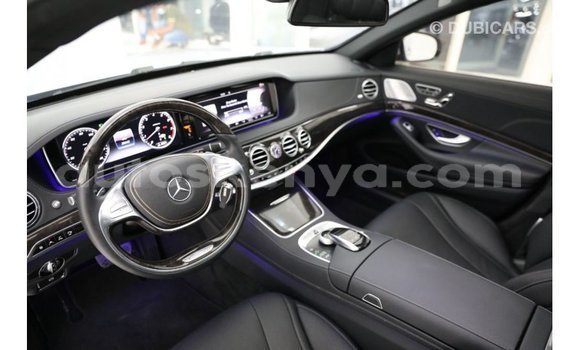 Imported Mercedes‒Benz 1117 Other Netiree iti Import - Dubai keessatti Central Kenya keessatti Imported Mercedes‒Benz 1117 Other Netiree iti Import - Dubai keessatti Central Kenya keessatti