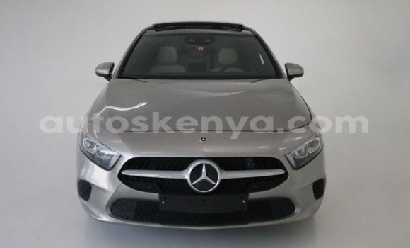 Imported Mercedes‒Benz 1117 Other Netiree iti Import - Dubai keessatti Central Kenya keessatti