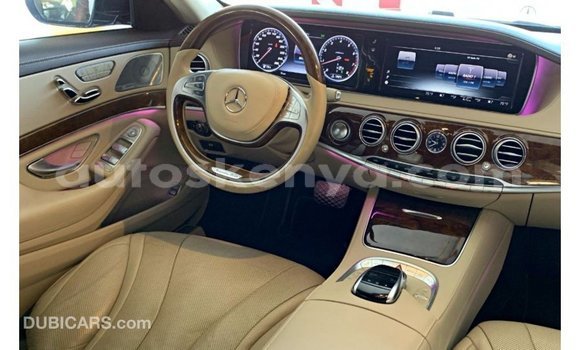 Nunua Imported Mercedes‒Benz 1117 Nyeusi Lori ndani ya Import - Dubai nchini Kati Kenya Nunua Imported Mercedes‒Benz 1117 Nyeusi Lori ndani ya Import - Dubai nchini Kati Kenya