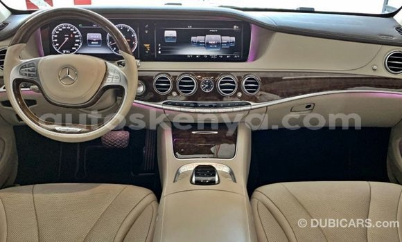 Nunua Imported Mercedes‒Benz 1117 Nyeusi Lori ndani ya Import - Dubai nchini Kati Kenya Nunua Imported Mercedes‒Benz 1117 Nyeusi Lori ndani ya Import - Dubai nchini Kati Kenya