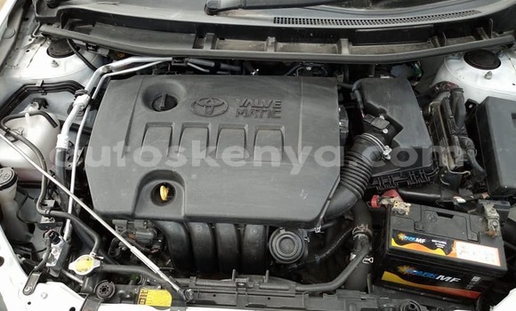 Oofamaa Toyota Premio White Makiinaa iti Nairobi keessatti Nairobi keessatti Oofamaa Toyota Premio White Makiinaa iti Nairobi keessatti Nairobi keessatti