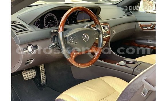 Imported Mercedes‒Benz 1117 White Netiree iti Import - Dubai keessatti Central Kenya keessatti Imported Mercedes‒Benz 1117 White Netiree iti Import - Dubai keessatti Central Kenya keessatti