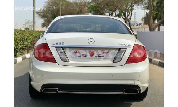 Imported Mercedes‒Benz 1117 White Netiree iti Import - Dubai keessatti Central Kenya keessatti Imported Mercedes‒Benz 1117 White Netiree iti Import - Dubai keessatti Central Kenya keessatti