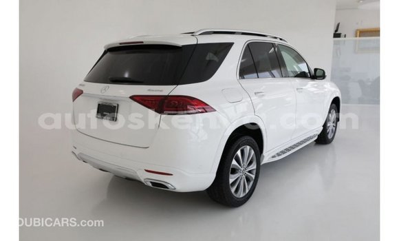 Imported Mercedes‒Benz GLE White Makiinaa iti Import - Dubai keessatti Central Kenya keessatti Imported Mercedes‒Benz GLE White Makiinaa iti Import - Dubai keessatti Central Kenya keessatti