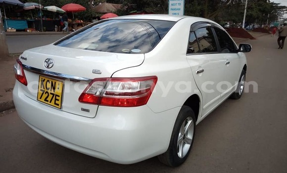 Oofamaa Toyota Premio White Makiinaa iti Nairobi keessatti Nairobi keessatti Oofamaa Toyota Premio White Makiinaa iti Nairobi keessatti Nairobi keessatti