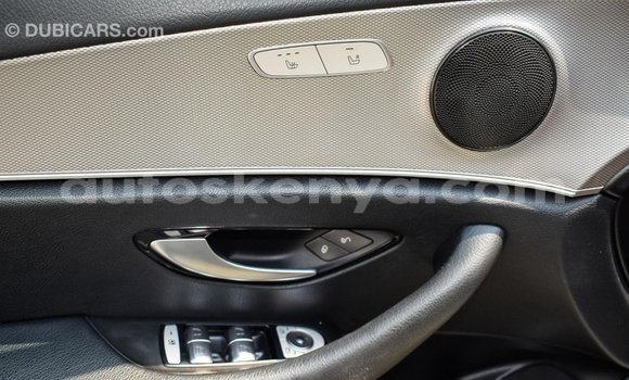 Buy Import Mercedes‒Benz 2024 Beige Truck in Import - Dubai in Central Kenya Buy Import Mercedes‒Benz 2024 Beige Truck in Import - Dubai in Central Kenya