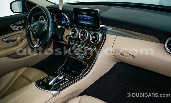 Imported Mercedes‒Benz 1117 Black Netiree iti Import - Dubai keessatti Central Kenya keessatti Imported Mercedes‒Benz 1117 Black Netiree iti Import - Dubai keessatti Central Kenya keessatti