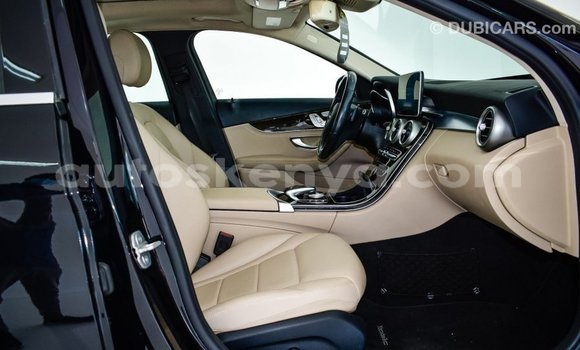 Imported Mercedes‒Benz 1117 Black Netiree iti Import - Dubai keessatti Central Kenya keessatti Imported Mercedes‒Benz 1117 Black Netiree iti Import - Dubai keessatti Central Kenya keessatti