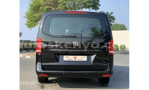 Nunua Imported Mercedes‒Benz Vito Nyeusi Lori ndani ya Import - Dubai nchini Kati Kenya Nunua Imported Mercedes‒Benz Vito Nyeusi Lori ndani ya Import - Dubai nchini Kati Kenya