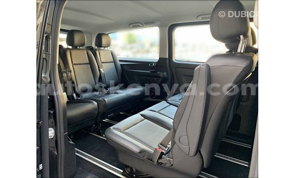 Nunua Imported Mercedes‒Benz Vito Nyeusi Lori ndani ya Import - Dubai nchini Kati Kenya Nunua Imported Mercedes‒Benz Vito Nyeusi Lori ndani ya Import - Dubai nchini Kati Kenya