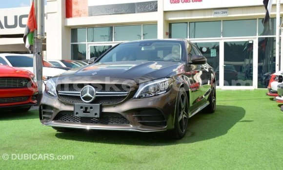 Nunua Imported Mercedes‒Benz 1117 Brown Lori ndani ya Import - Dubai nchini Kati Kenya Nunua Imported Mercedes‒Benz 1117 Brown Lori ndani ya Import - Dubai nchini Kati Kenya
