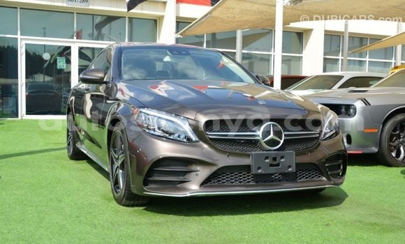 Nunua Imported Mercedes‒Benz 1117 Brown Lori ndani ya Import - Dubai nchini Kati Kenya Nunua Imported Mercedes‒Benz 1117 Brown Lori ndani ya Import - Dubai nchini Kati Kenya