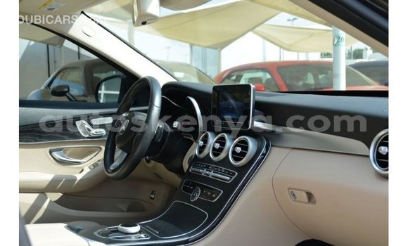 Nunua Imported Mercedes‒Benz 1117 Brown Lori ndani ya Import - Dubai nchini Kati Kenya Nunua Imported Mercedes‒Benz 1117 Brown Lori ndani ya Import - Dubai nchini Kati Kenya