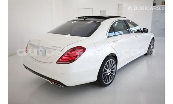 Imported Mercedes‒Benz 117 White Netiree iti Import - Dubai keessatti Central Kenya keessatti Imported Mercedes‒Benz 117 White Netiree iti Import - Dubai keessatti Central Kenya keessatti