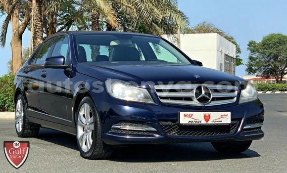 Nunua Imported Mercedes‒Benz 200 Bluu Gari ndani ya Import - Dubai nchini Kati Kenya Nunua Imported Mercedes‒Benz 200 Bluu Gari ndani ya Import - Dubai nchini Kati Kenya